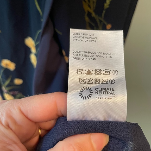 Reformation Melba Dress in Mademoiselle XS - Picture 8 of 8